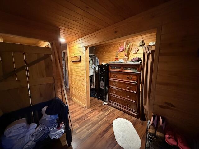 501 S Woodlawn Avenue