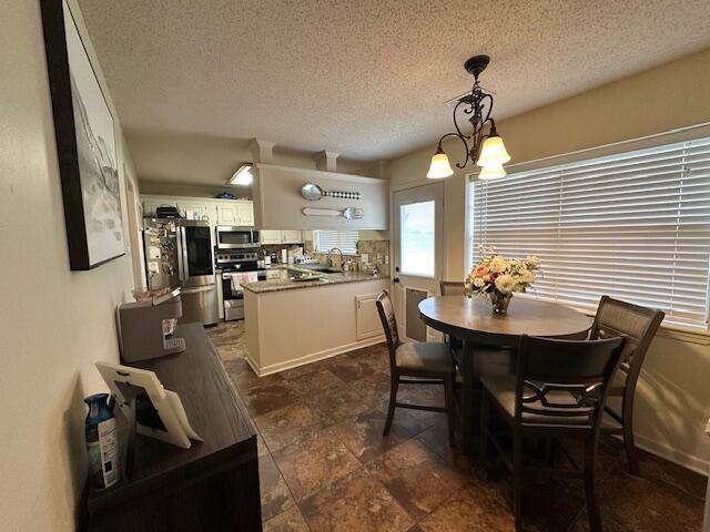 486 Pearlstone Drive