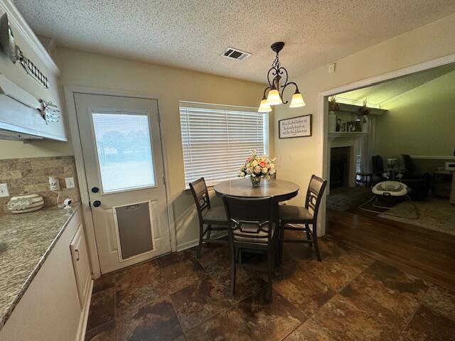 486 Pearlstone Drive