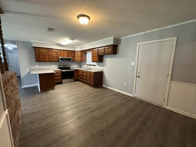 1221 Fairview Drive