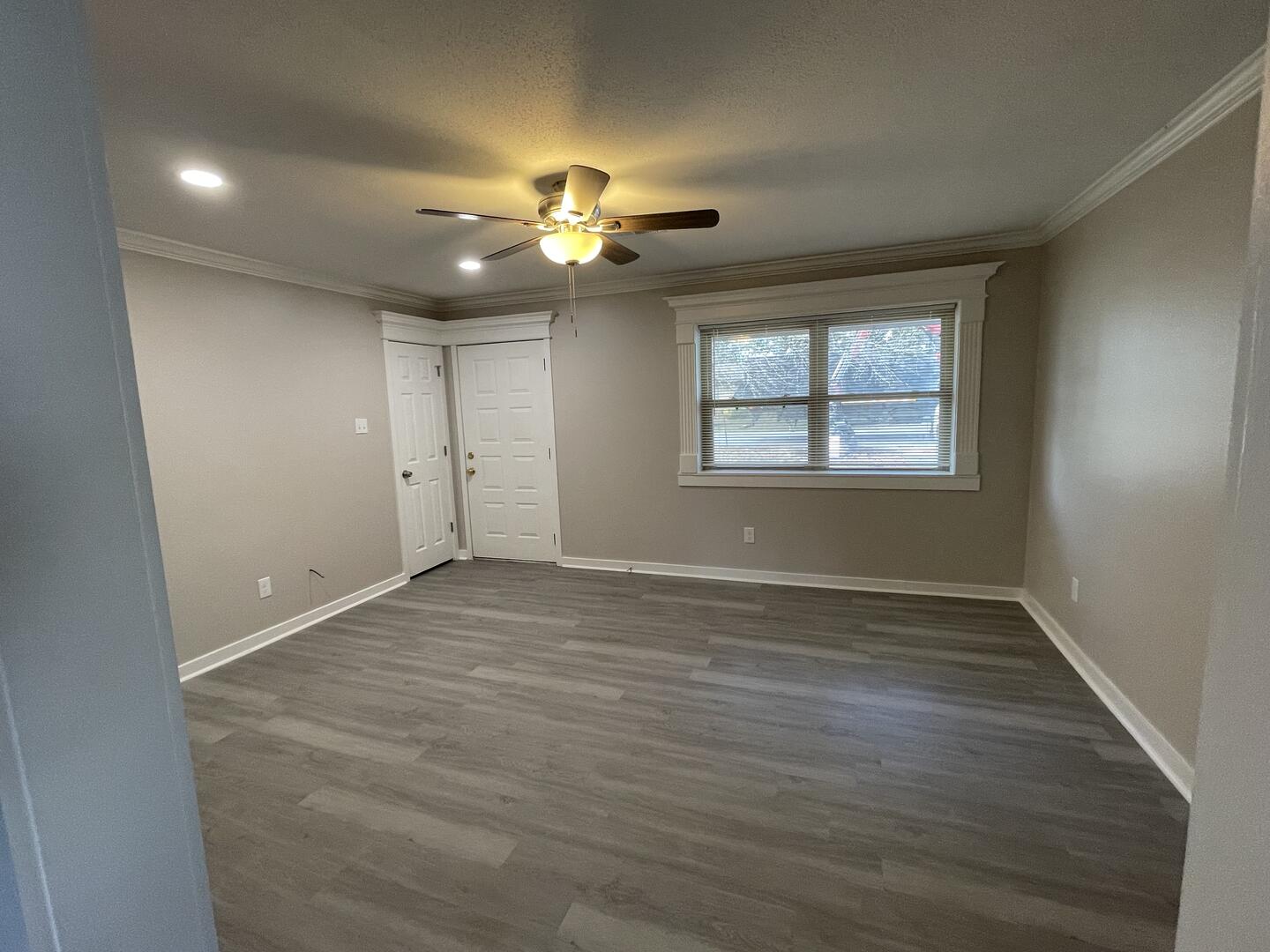 1215 Fairview Street