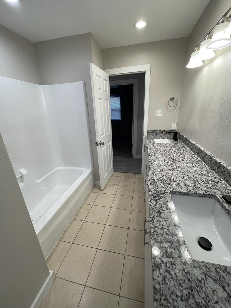 1215 Fairview Street