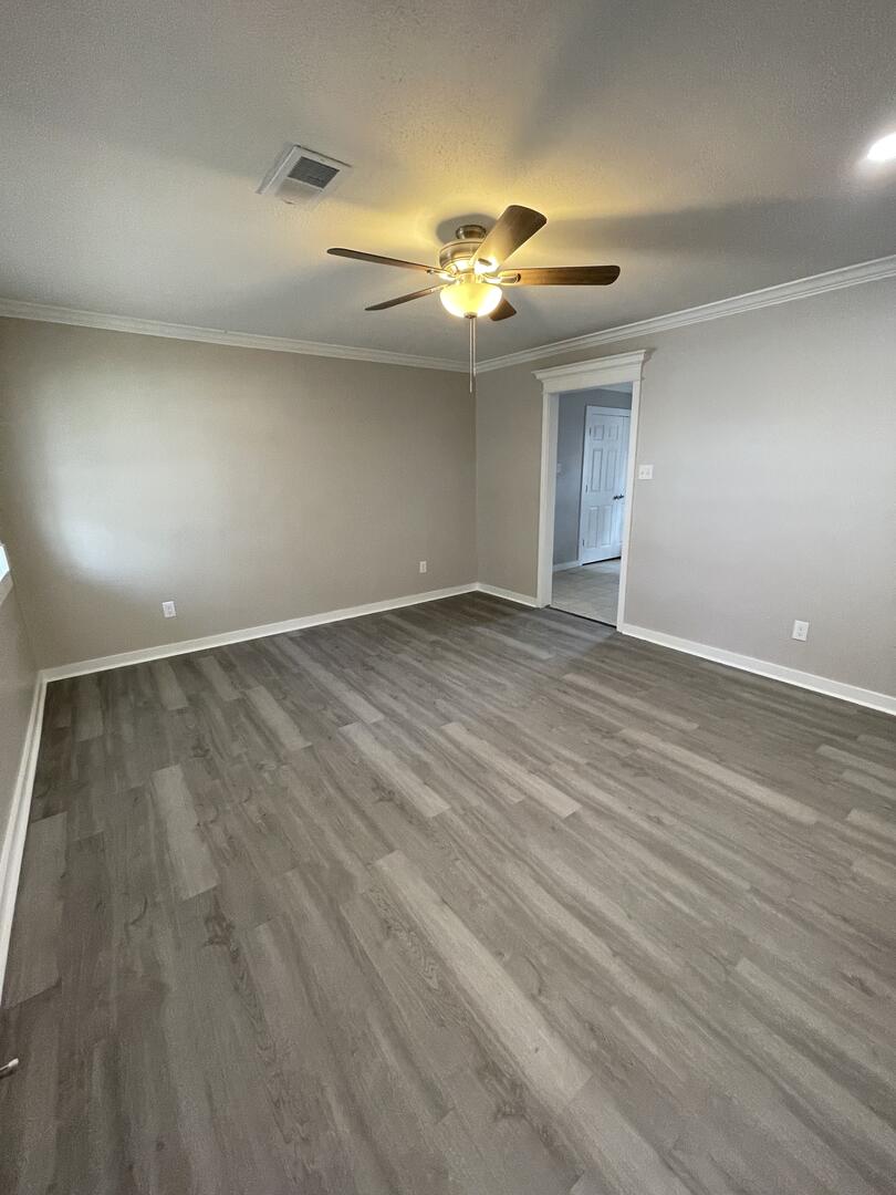 1215 Fairview Street